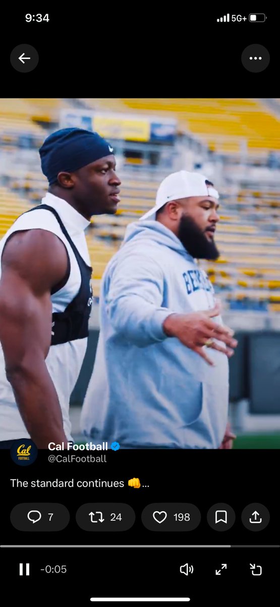 ChrisTalksCal tweet media