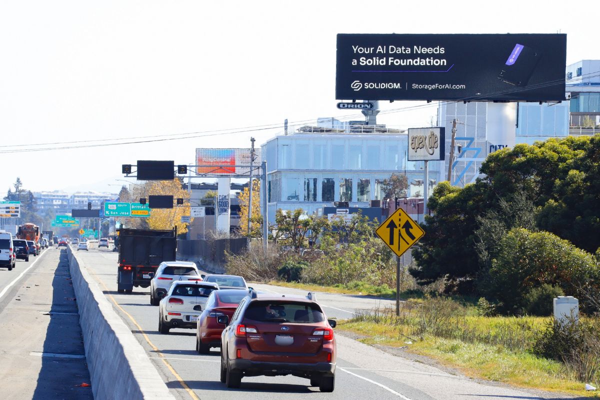 Solidigm tweet media