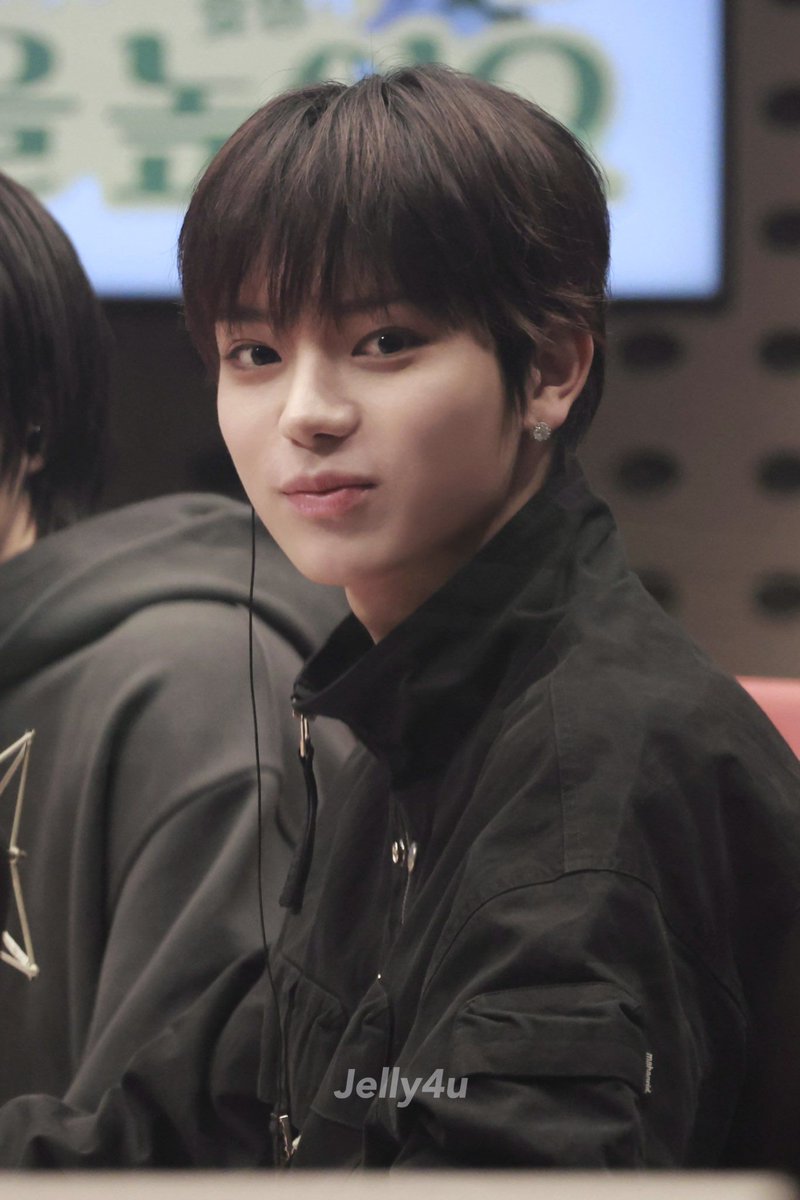 BreadGenie19's tweet photo. @UPICK_twt #롱샷 #오율 #LNGSHOT #OHYUL https://t.co/qWxEhO1yCY