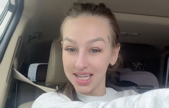 The Ashley tweet media