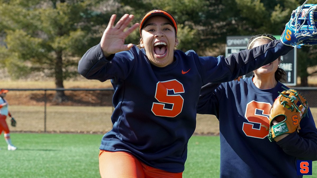 Syracuse Softball tweet media