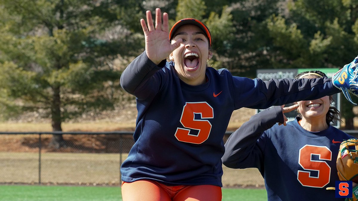 Syracuse Softball tweet media