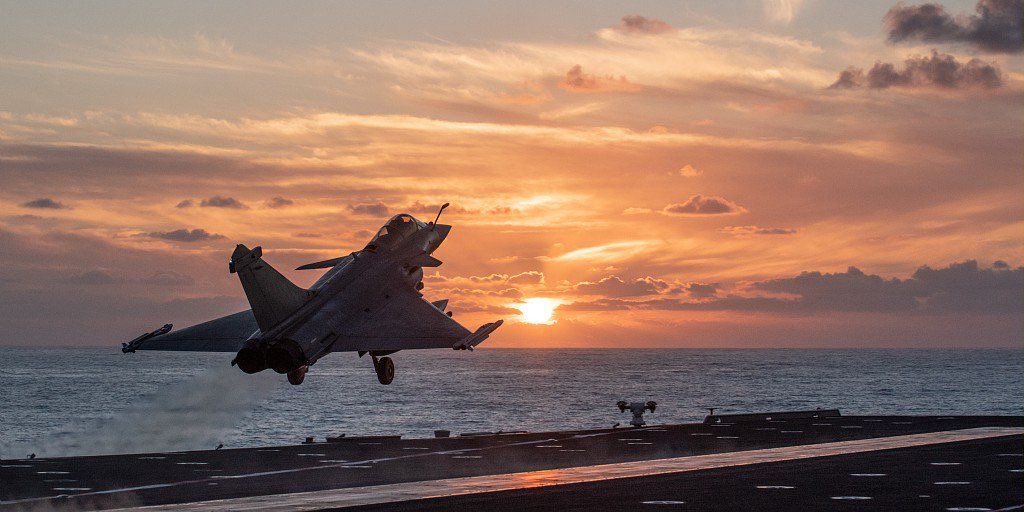 Rouge 🇫🇷 tweet media