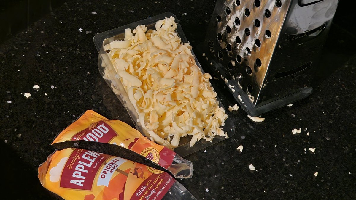 Luke Blunt tweet media