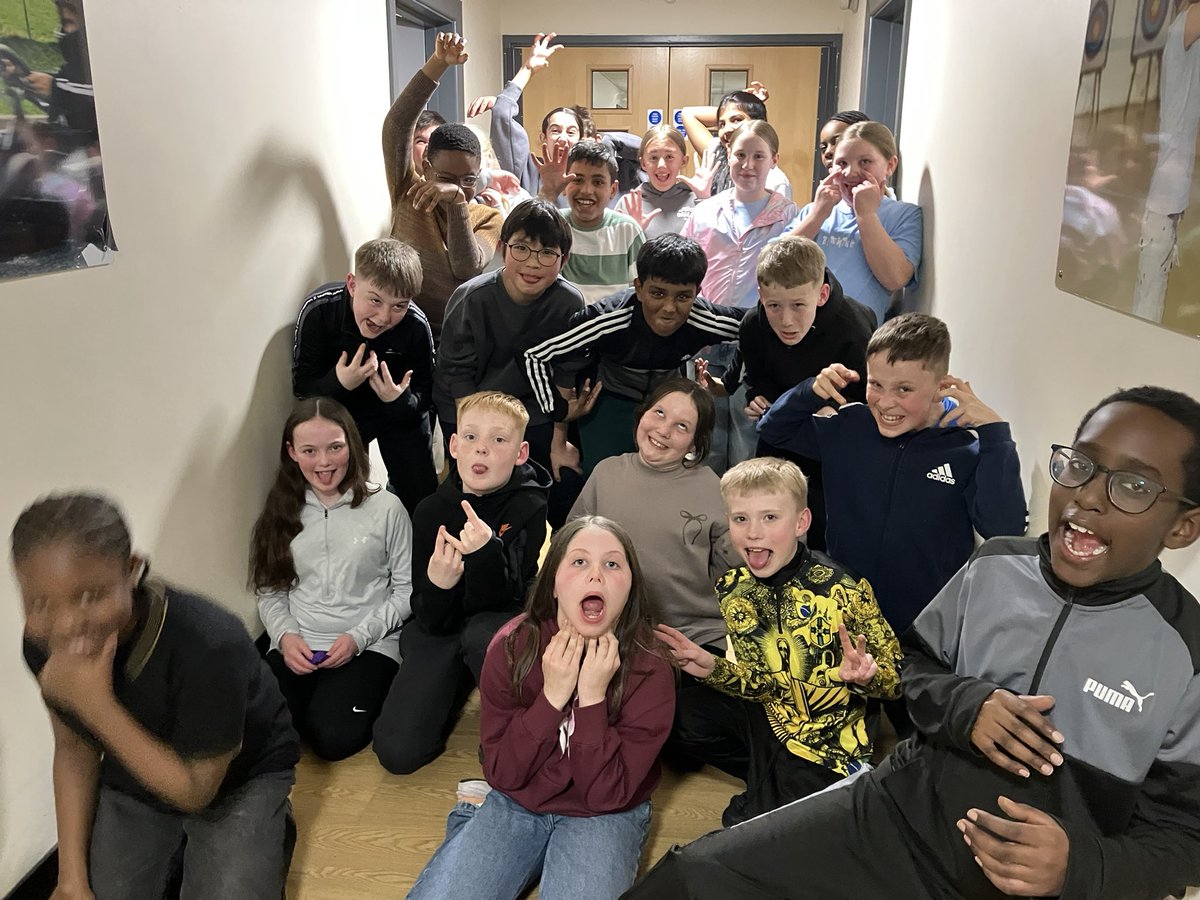 HolyFamilyCardiff tweet media