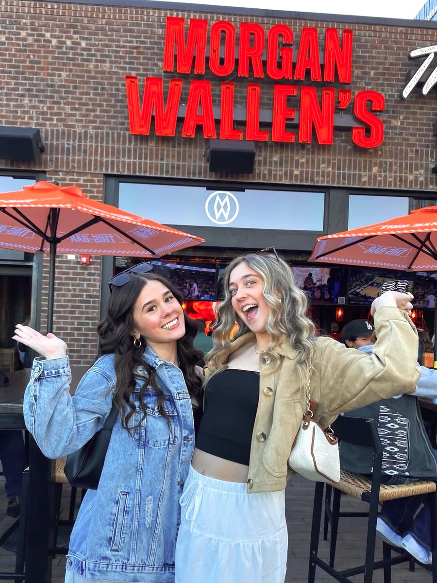 This Bar tweet media