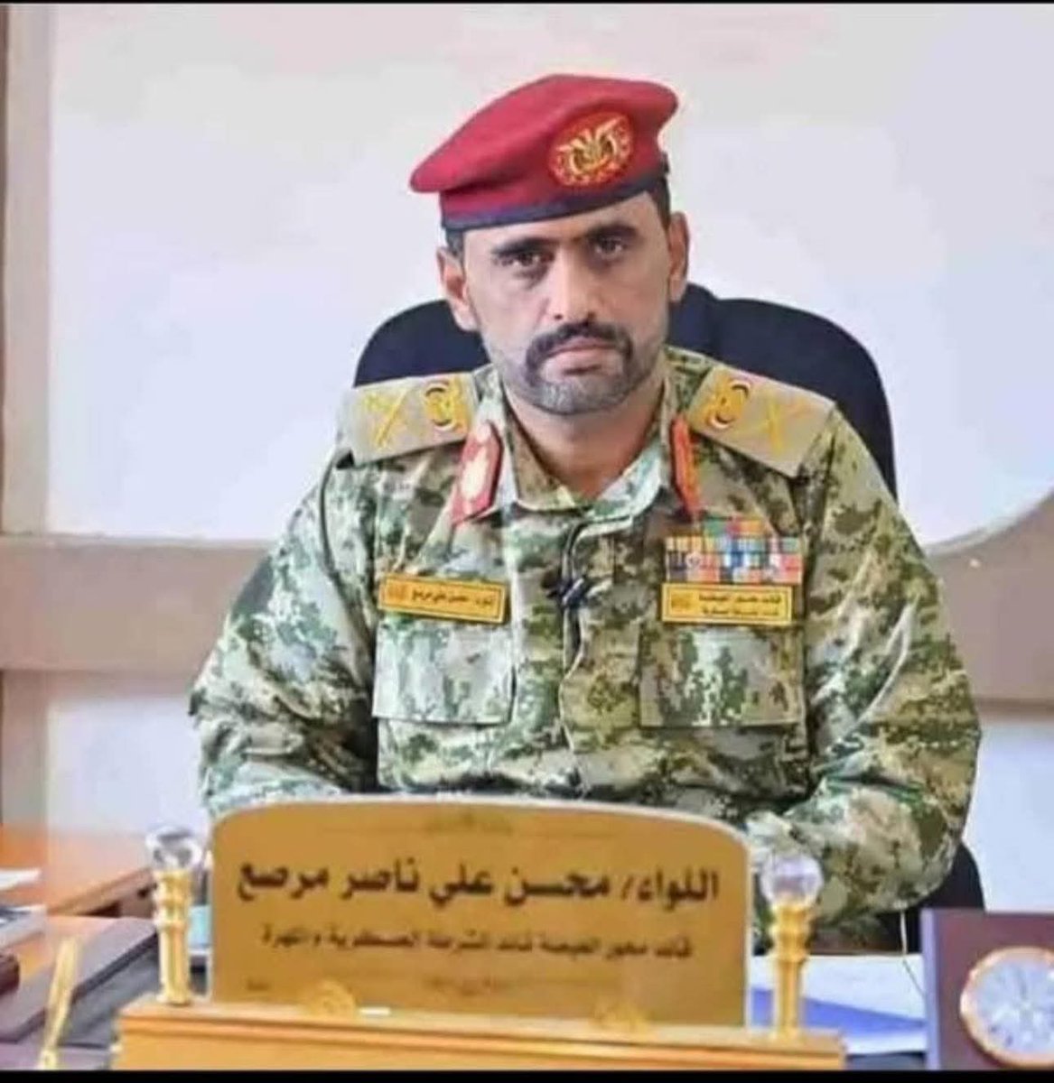 قوات الطوارئ المدعومة من السعودية تقتحم منزل اللواء محسن مرصع في المهرة ماتقوم به اللجنة الخاصة وادواتها تصرف مرفوض أخلاقياً وقانونياً،
 واجب ابناء الجنوب الوقوف صفا واحدا ضد هذه الافعال القذره مالم سيأتي الدور على الجميع ..
#الجنوب_دولتنا_وعيدروس_رئيسنا