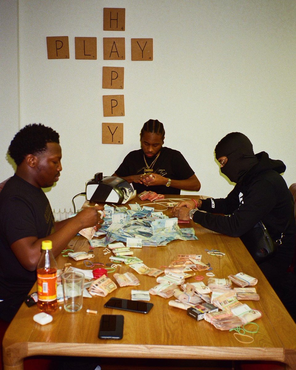 LUNDUN PICS. tweet media