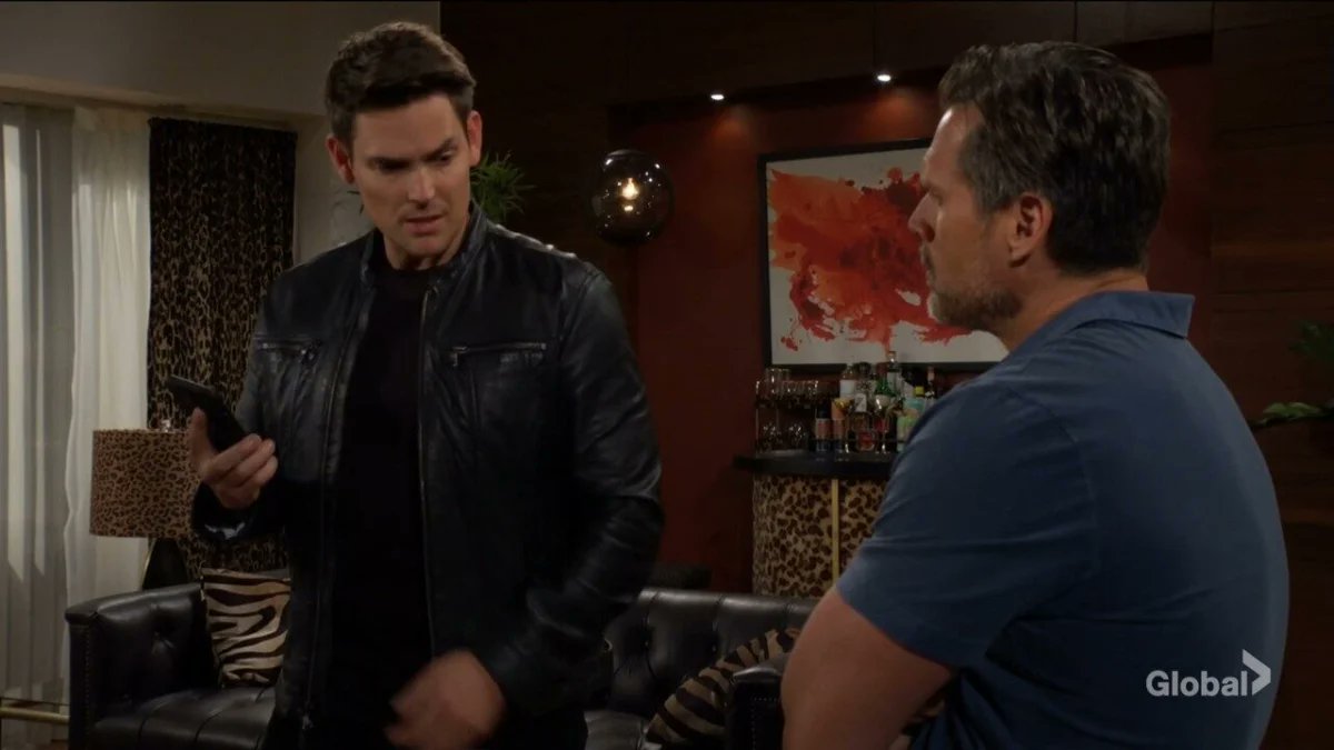 SoapsSpoilers's tweet image. Y&amp;amp;R Day Ahead Wednesday, March 18: Billy’s crushed by his newest loss and Sally suggests he head to London, Lauren accepts Phyllis' job offer and Adam targets Riza  
soapsspoilers.com/the-young-and-…

#yr #youngandrestless #youngandtherestless @MinxMontanaSoap