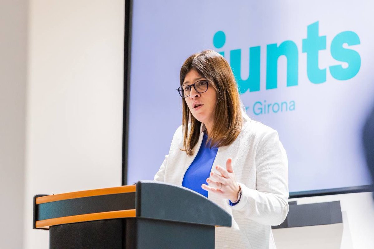 👉Gemma Geis proclamada candidata de Junts a l’alcaldia de Girona. 

El secretari general <a href="/jorditurull/">Jordi Turull i Negre</a>, la diputada i presidenta de la vegueria <a href="/mangelsplanas/">M.Àngels Planas</a> i el president local <a href="/peresalo68/">Pere Saló i Manera 🇪🇺 🇺🇦 #amnistia</a> han intervingut a l’assemblea de <a href="/jxcatGirona/">Junts per Girona</a>, que ha escollit <a href="/GemmaGeis/">Gemma Geis i Carreras 🎗</a> per