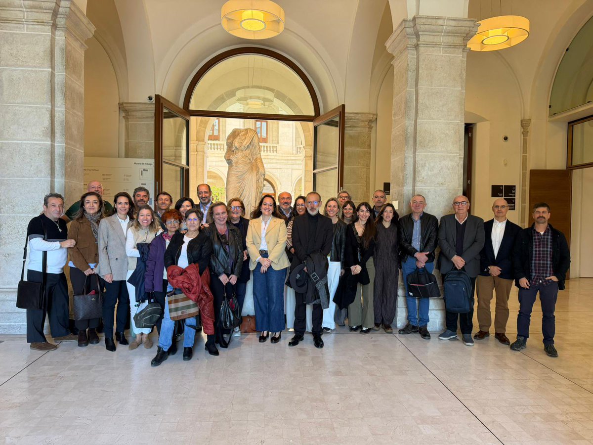 arq_avillalobos's tweet image. Reunion de #coordinación en @Museo_Malaga con los directores de los museos y conjuntos culturales de @CulturaAND 

Compartimos experiencias y hacemos #balance para impulsar y ampliar nuevos proyectos en #red
