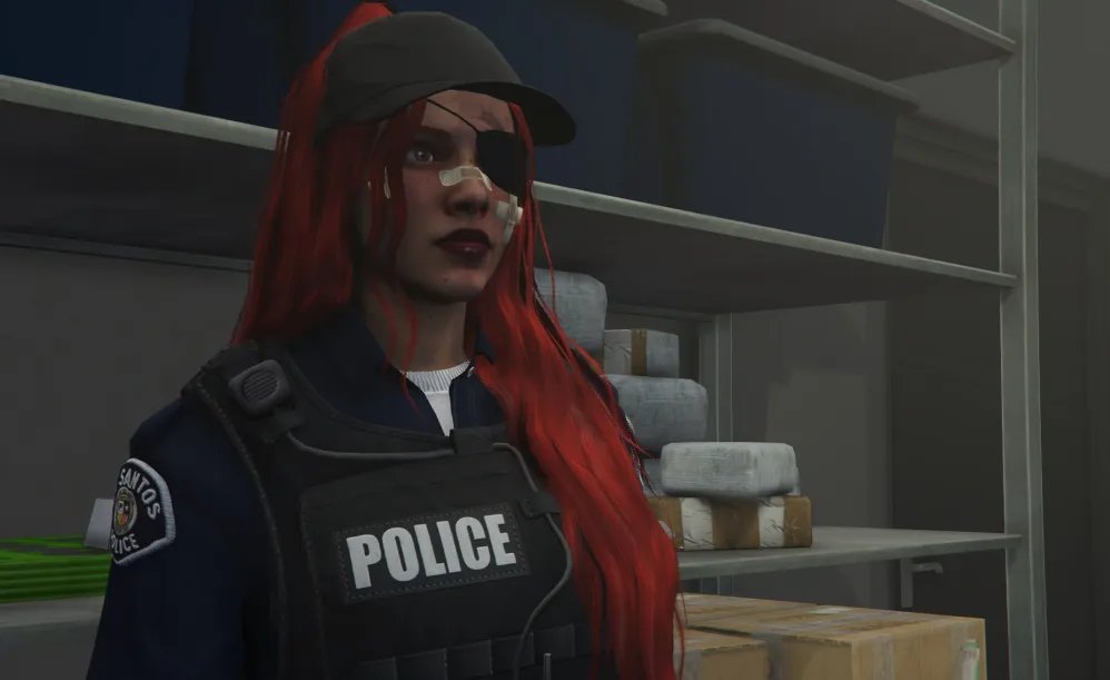 One Smol Bumble tweet media