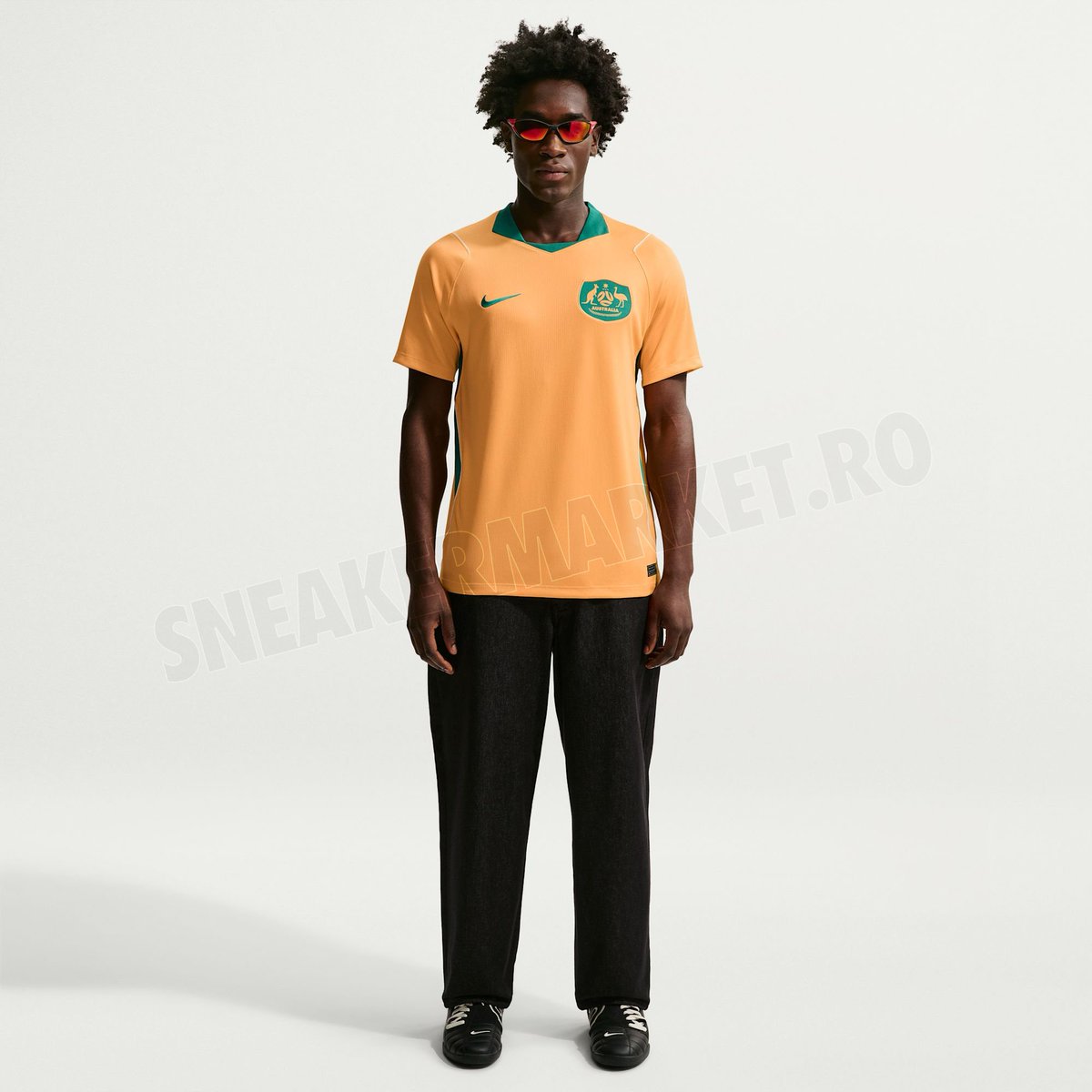 felipesilva_dg's tweet photo. Primeiras impressões com os vazamentos

Camisa da Seleção da Austrália ficou com tom bem mais próximo do nosso amarelo "ideal", do que da Seleção Brasileira.

Fora que a gola da seleção australiana é bem mais interessante que a nossa. https://t.co/m7QCGrCseJ