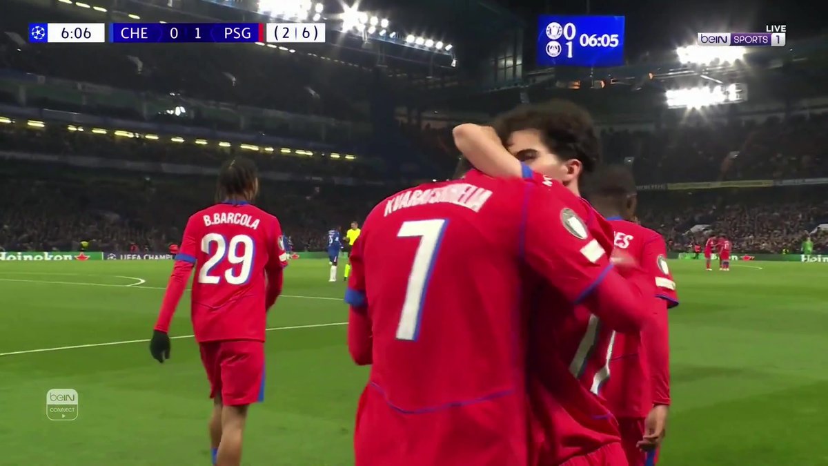 التحف يجب أن نحتفظ بيها. هذا الهدف بالتأكيد تحفة فنية 