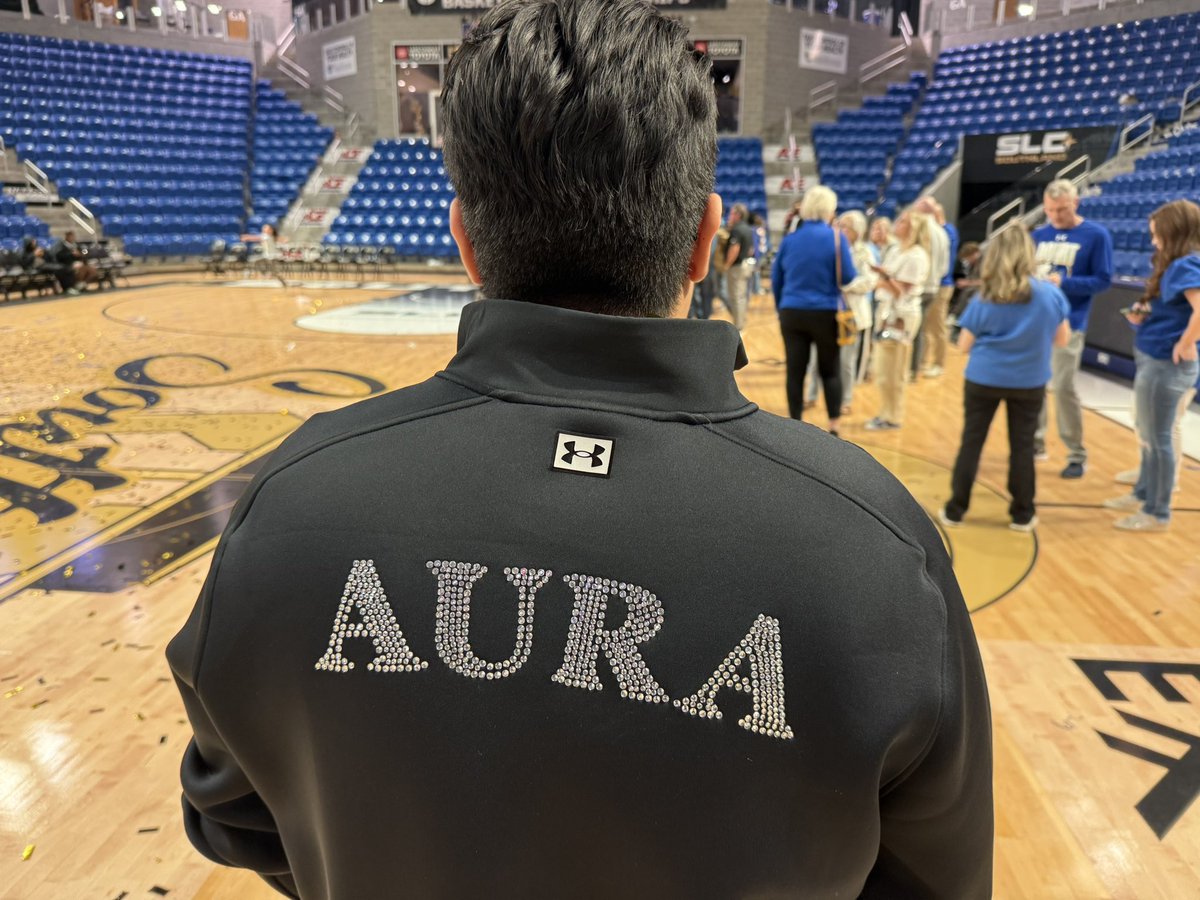 dino panther tweet media