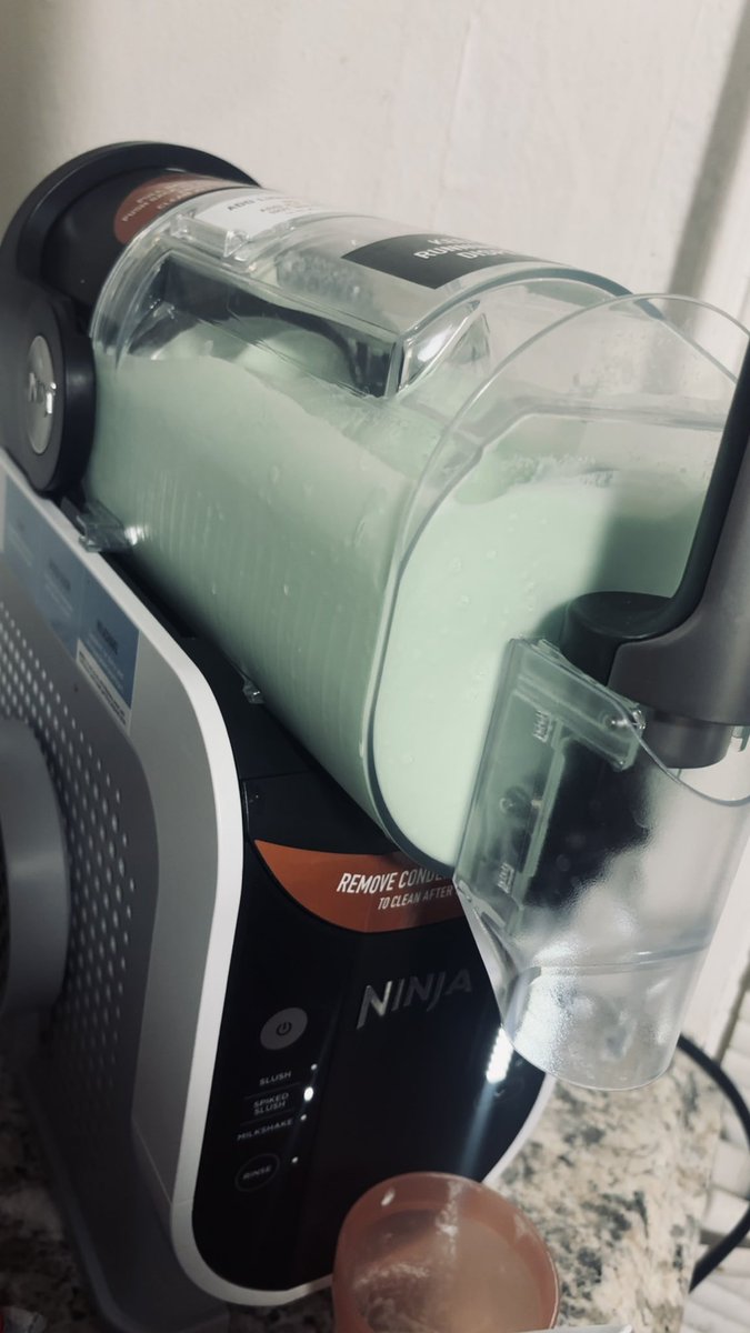 𝒮𝒶𝓂𝒶𝓃𝓉𝒽𝒶 𝑀𝒶𝓇𝒾𝑒𓉸ྀི tweet media