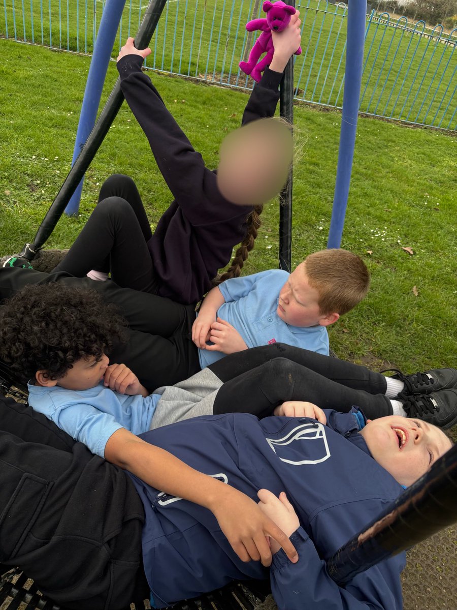 Sutton House Academy tweet media