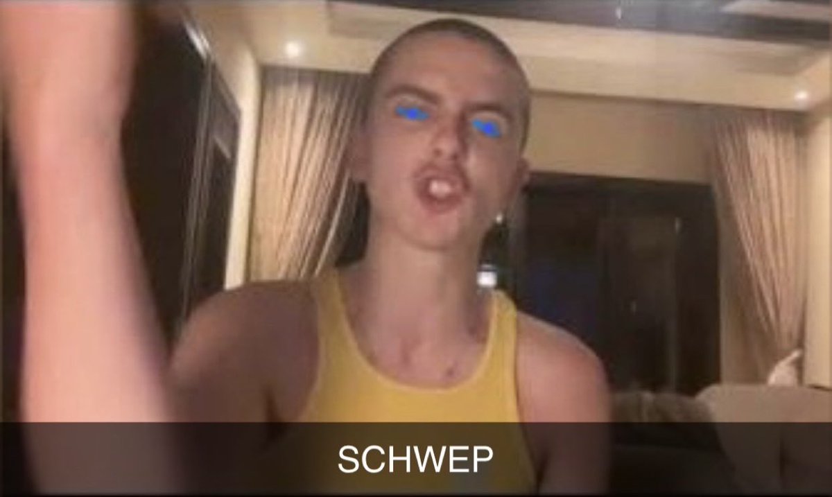 FLORENCE PUGH COVERED IN MUD? SCHWEP
ROBERT PATTINSON W THE MARSHALL MATHERS CUT? SCHWEP
ATJ LOOKIN LIKE A LUNATIC? SCHWEP
NEW DUNCAN JUST DROPPED? SCHWEP
PAUL W THEM PETE DAVIDSON BUTTHOLE EYES? SCHWEP