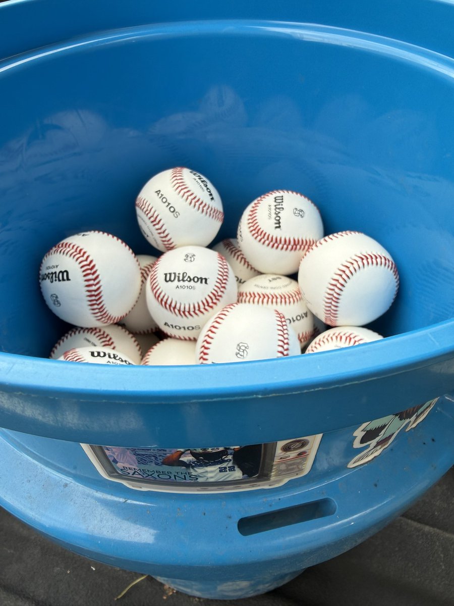 Max Price tweet media