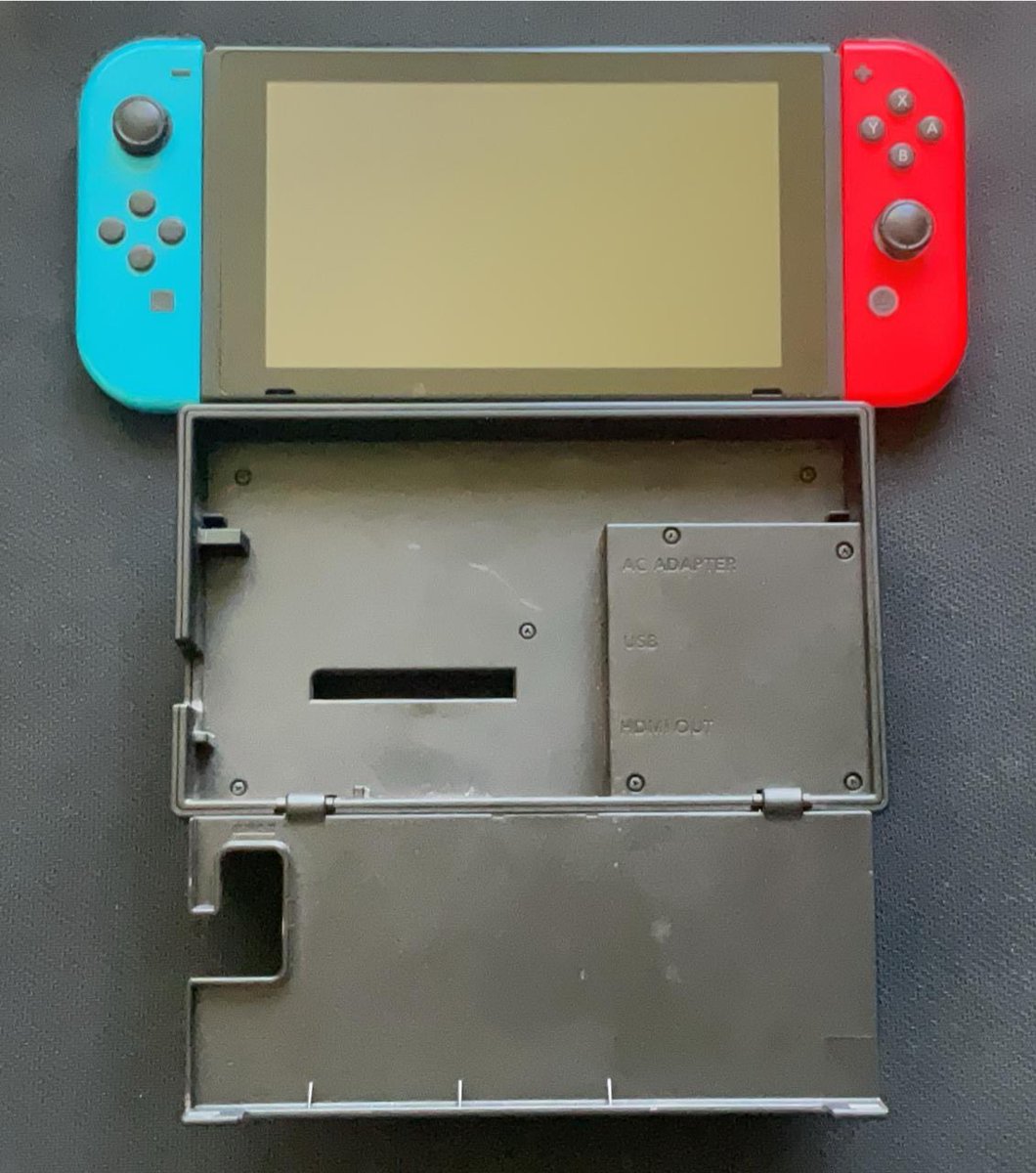 Rhoam_'s tweet photo. Vendo switch v1 no baneada, 180k conversables, incluye cargador aunque no está en la foto https://t.co/dGkuDZFjsc