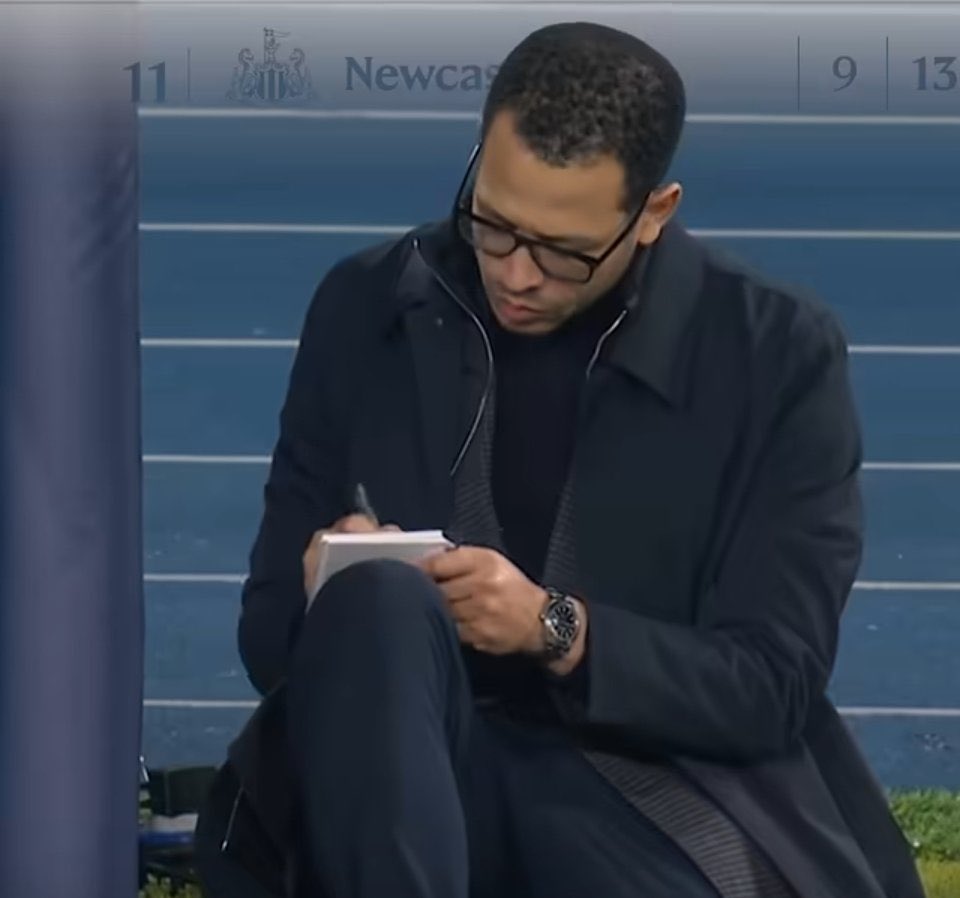 Kasinomula4's tweet photo. @ChelseaFC I don't want this job 😭😭😭😭😭😭😭 https://t.co/EzbaVZpLAt