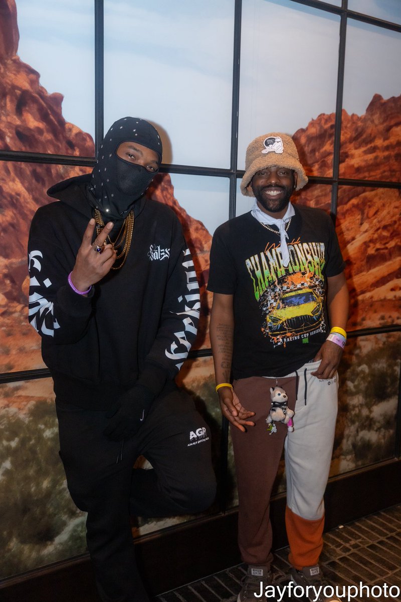 Max Steelz tweet media