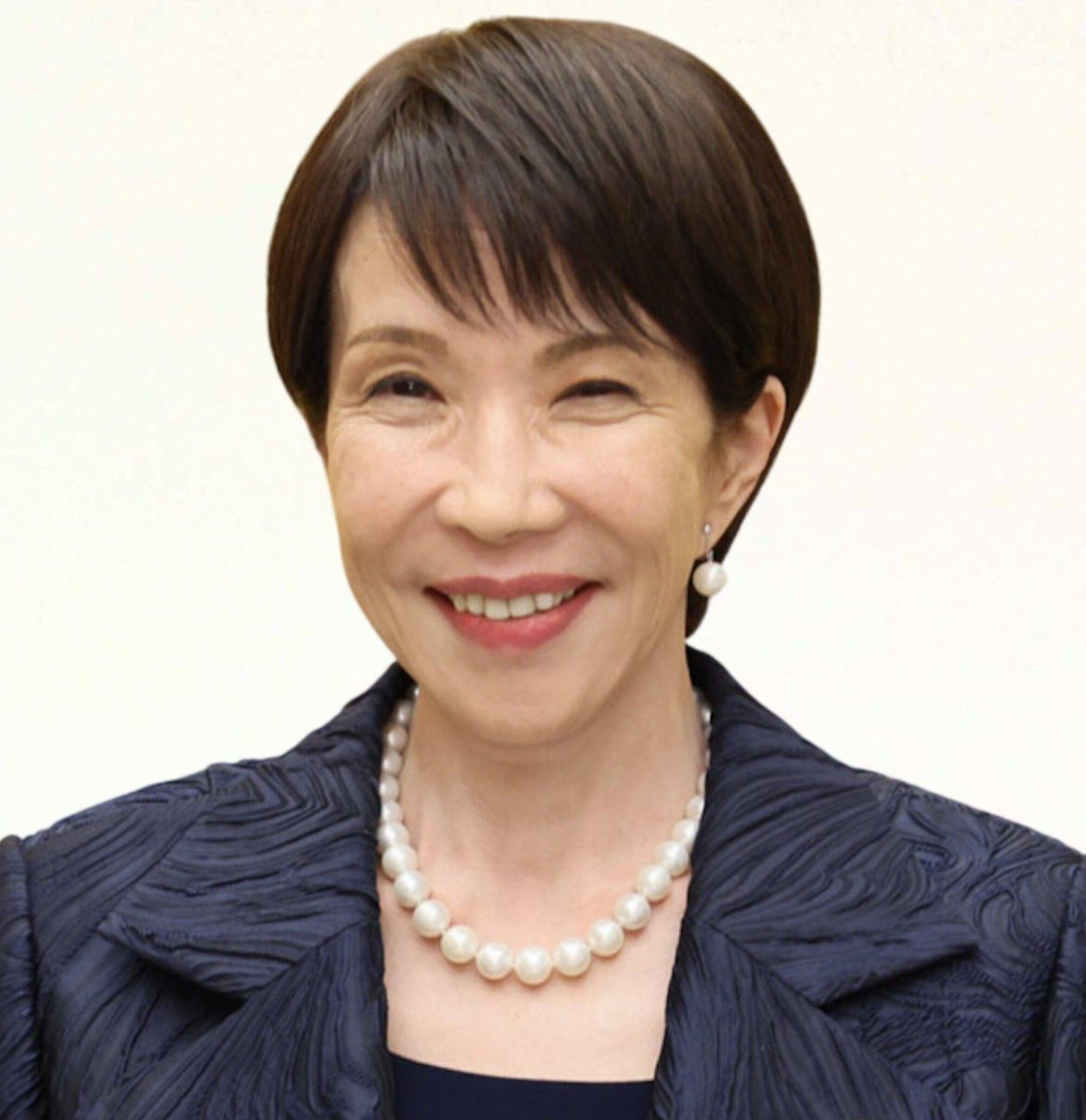 Stats Globe tweet media