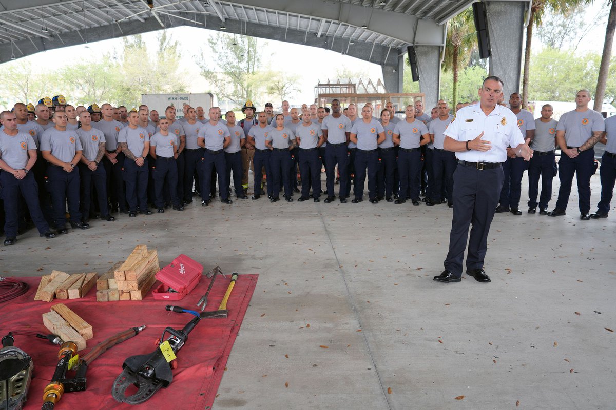 Miami-Dade Fire Rescue tweet media