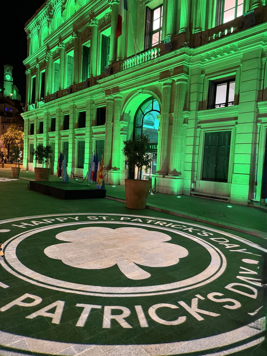 myriamroques tweet media