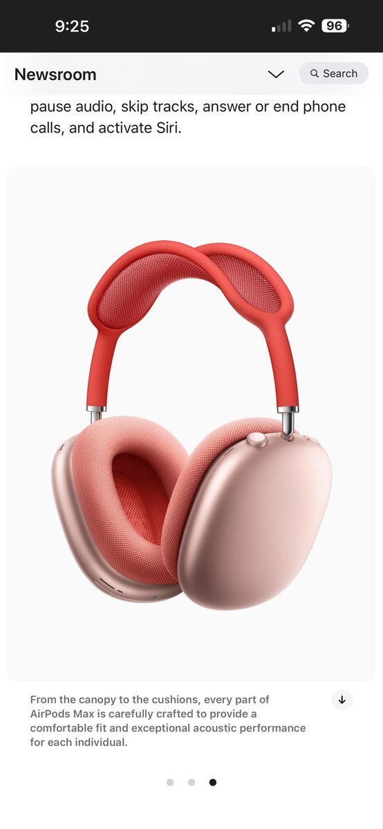 p_cities's tweet photo. @StevenABadeau @theapplehub Uhm those were the NEW COLORS for the USB C version, but the OG airpods max had the Red/Pink version. At least do your fking research before you try debunking something lmfao https://t.co/BpPMuhEEMO
