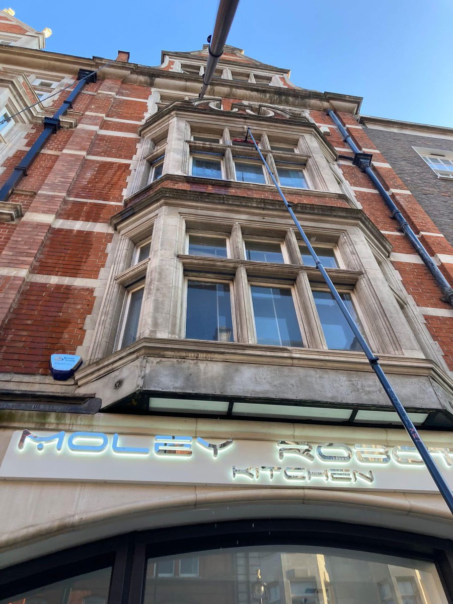 Efficient Cleaning Services tweet media