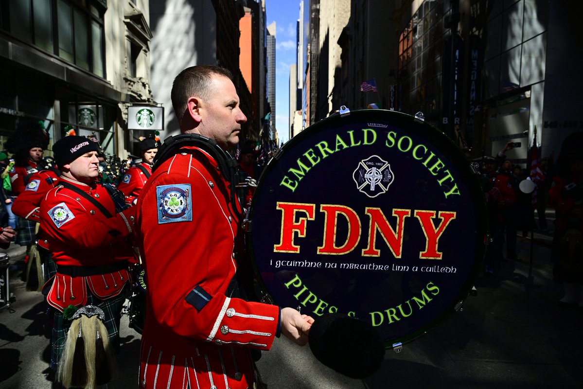 FDNY tweet media