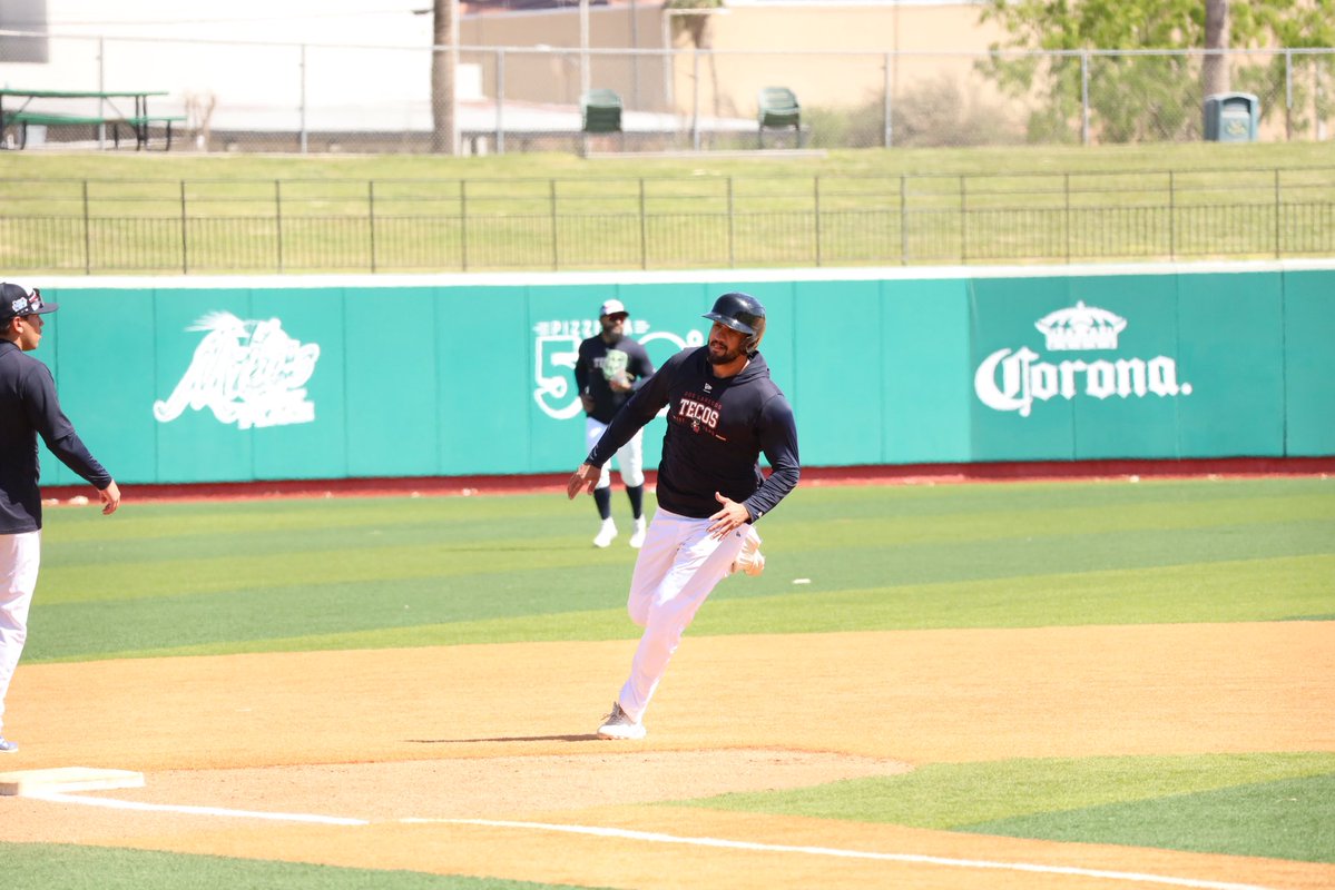 Tecos de los Dos Laredos tweet media