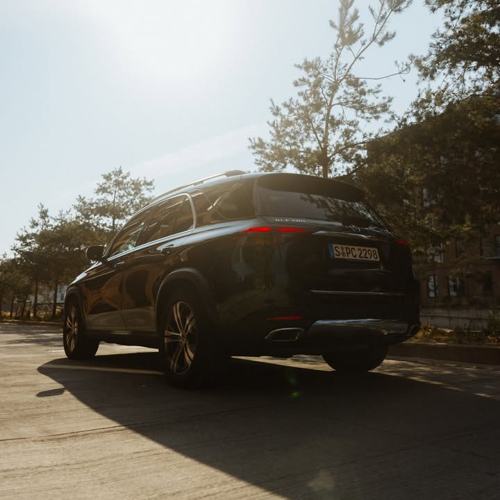 Mercedes-Benz tweet media