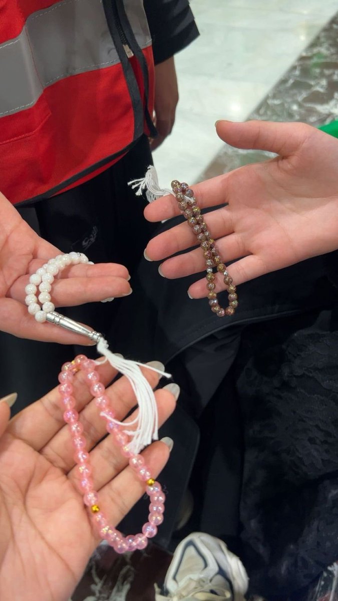 غزلان tweet media