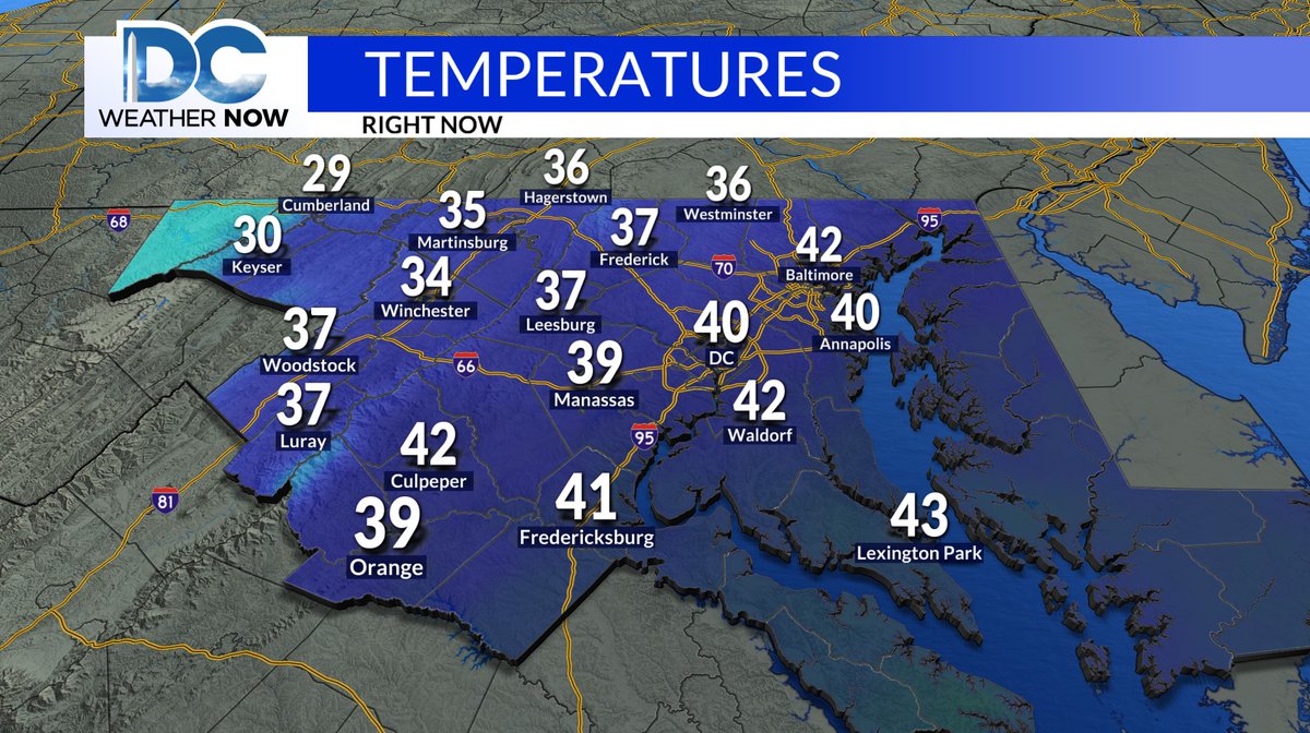 WeatherJackie's tweet image. 4:30pm Tuesday: A 20-30 degree drop from this time yesterday, PLUS, the wind is making it feel like it is in the 20s to lower 30s for most. #LayerUp