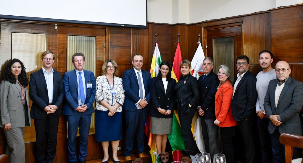 Min. Planificación del Desarrollo y Medio Ambiente tweet media