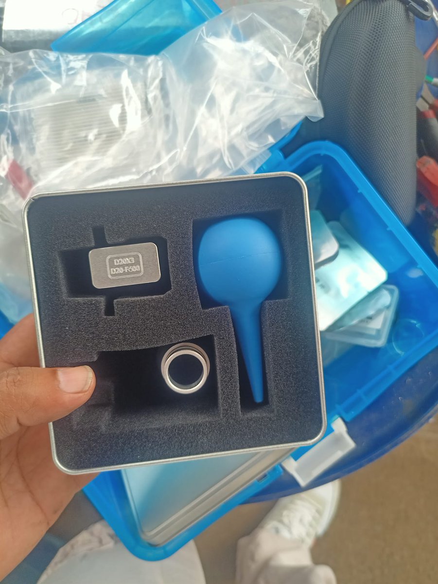 hispanialog's tweet photo. Entrega e instalación de #soldadora #láser #4en1, marca #UMW con todos sus #accesorios, para cliente en la ciudad de #Guayaquil https://t.co/458yapZ7Wq