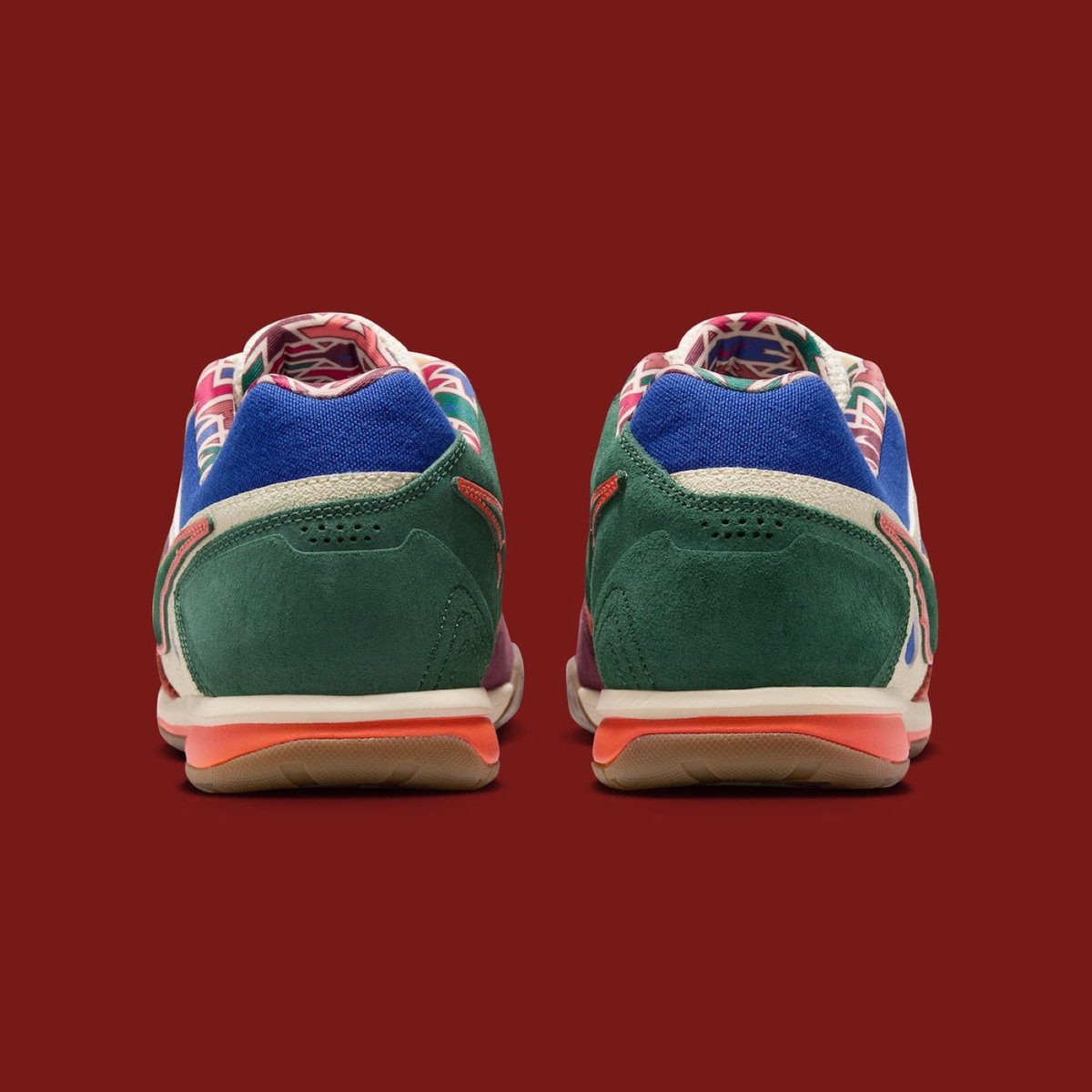 Sneaker Bar Detroit tweet media