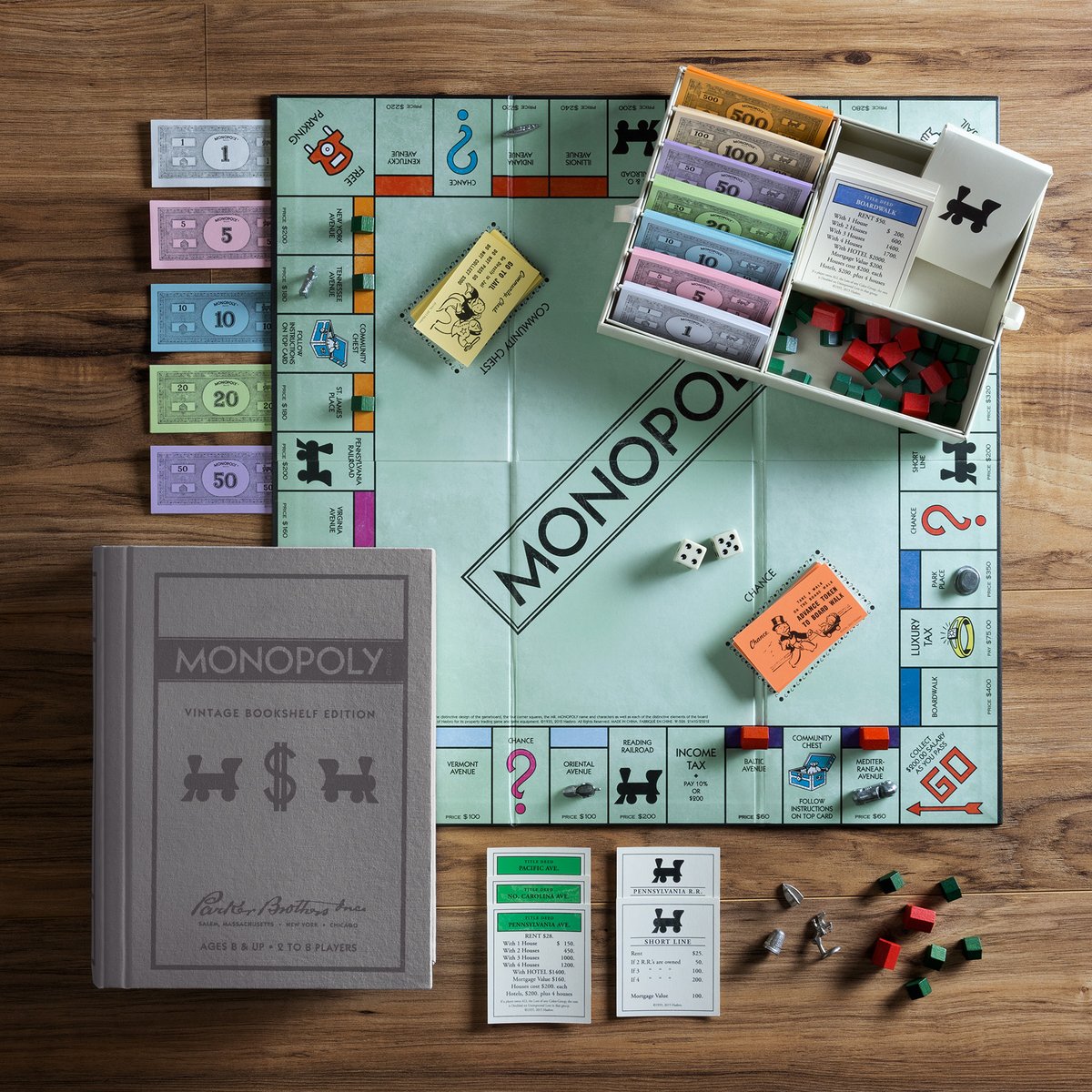 OneEmeraldLane's tweet photo. 🎲✨ 𝗧𝗵𝗲 𝗪𝗼𝗿𝗹𝗱’𝘀 𝗙𝗮𝘃𝗼𝗿𝗶𝘁𝗲 𝗚𝗮𝗺𝗲. 𝗔 𝗟𝗶𝗯𝗿𝗮𝗿𝘆’𝘀 𝗙𝗶𝗻𝗲𝘀𝘁 𝗗𝗲𝗰𝗼𝗿. ✨🎲

Ever since Parker Brothers first invited us to "Own It All" in 1935, Monopoly has been the ultimate symbol of strategy and success. Now, WS Game Company has reimagined this global icon for the design-conscious collector.

𝗠𝗼𝗻𝗼𝗽𝗼𝗹𝘆 𝗩𝗶𝗻𝘁𝗮𝗴𝗲 𝗕𝗼𝗼𝗸𝘀𝗵𝗲𝗹𝗳 𝗘𝗱𝗶𝘁𝗶𝗼𝗻 isn't just a game—it’s a premium decor piece that turns your living space into a high-end gallery while keeping the thrill of the deal alive!

Forget the cluttered toy chest; this edition is built to be a permanent fixture in your home:

📖 𝗕𝗼𝗼𝗸𝘀𝗵𝗲𝗹𝗳 𝗠𝗮𝘀𝘁𝗲𝗿𝗽𝗶𝗲𝗰𝗲: Housed in a stunning, linen-wrapped book box with a protective slipcase, it stores vertically to blend seamlessly with your finest hardcover classics.

🎨 𝗡𝗼𝘀𝘁𝗮𝗹𝗴𝗶𝗰 𝟭𝟵𝟯𝟱 𝗔𝗲𝘀𝘁𝗵𝗲𝘁𝗶𝗰𝘀: Featuring vintage-inspired graphics and a game board that pays homage to the original mid-century charm we all fell in love with.

💎 𝗛𝗲𝗶𝗿𝗹𝗼𝗼𝗺-𝗟𝗲𝘃𝗲𝗹 𝗖𝗼𝗺𝗽𝗼𝗻𝗲𝗻𝘁𝘀: Includes classic die-cast tokens, wooden houses and hotels, and a custom-designed removable banker’s tray for organized, elegant play.

It’s the perfect blend of nostalgia and luxury gift ideas—a classic reimagined to complement your home’s aesthetic without sacrificing the fun of passing GO! 🥂🎩

🛒 𝗔𝗺𝗮𝘇𝗼𝗻: https://t.co/1TiNDHZ2IK
🛒 𝗪𝗮𝗹𝗺𝗮𝗿𝘁: https://t.co/j3Ce1sFkau
🛒 𝗲𝗕𝗮𝘆: https://t.co/GXESBoiL1k

#oneemeraldlane #wsgamecompany #monopoly #vintagegames #boardgamecollector #bookshelfwealth #homedecor #gamenight #giftideas #interiordesign #classicgames #heirloomquality #luxurylifestyle #homestyling #organizedliving #estatestyle #monopolygaming #collector