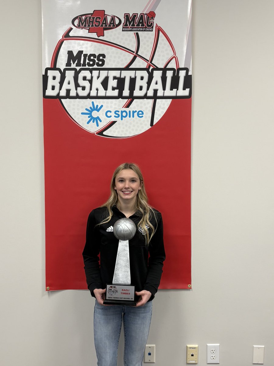 TCLadyBraves's tweet photo. MISS 4A GIRLS BASKETBALL @KazliTimbes 🏆🏀 https://t.co/o4Wtm4jlsM