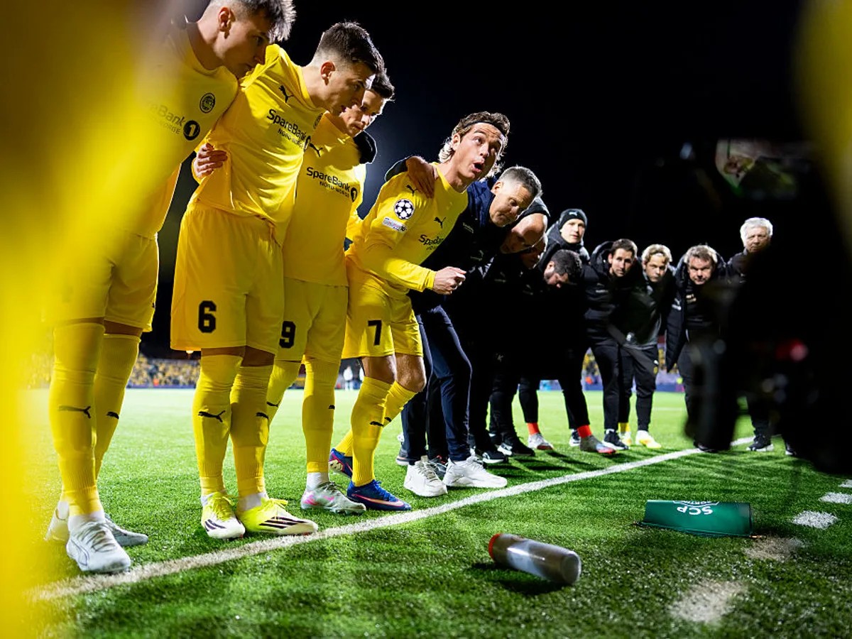 Camino al fútbol europeo tweet media