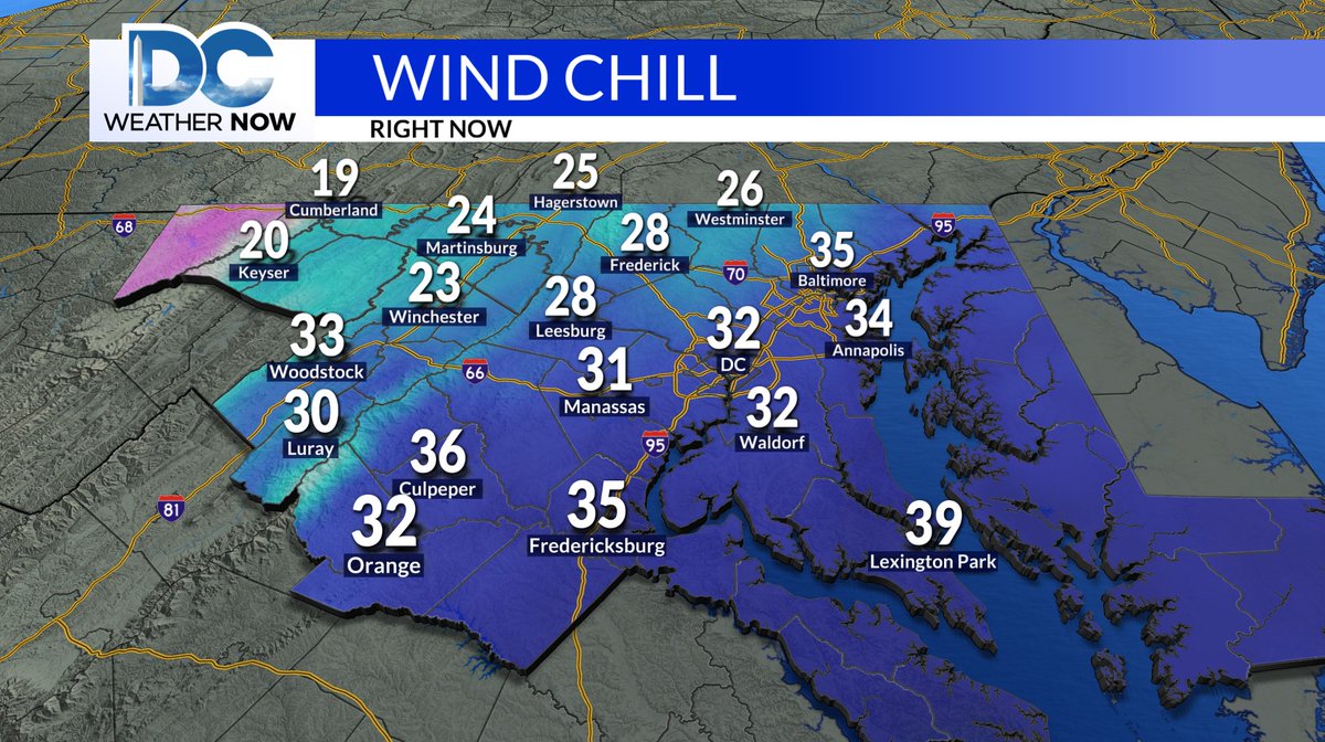 WeatherJackie's tweet image. 4:30pm Tuesday: A 20-30 degree drop from this time yesterday, PLUS, the wind is making it feel like it is in the 20s to lower 30s for most. #LayerUp