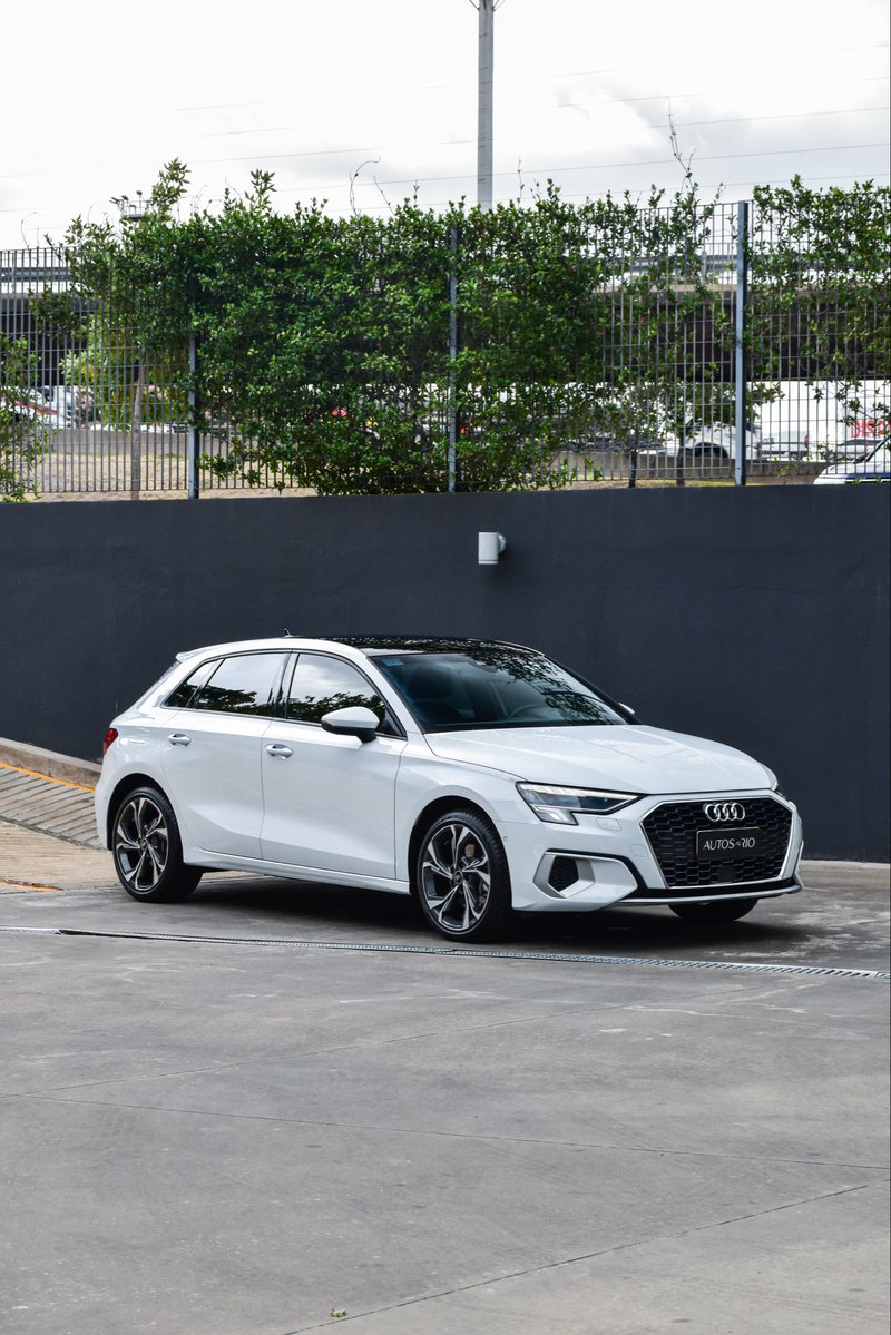 Autos al Rio tweet media