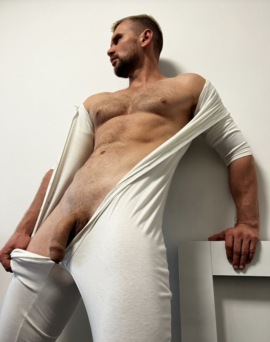 Alexander Dominant tweet media