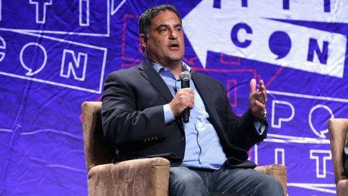 zekibahce's tweet photo. Türk asıllı ABD'li gazeteci Cenk Uygur:

Trump, Hürmüz Boğazı'nı açmak için dünyanın yarısından yardım dileniyor. Peki İsrail neden bunu yapmıyor?

Efsanevi bir orduları olduğunu duydum. Savunmasız kadın ve çocukları katletmekte çok iyi olduklarını biliyorum. Bu savaşta neden bize yardım etmiyorlar?