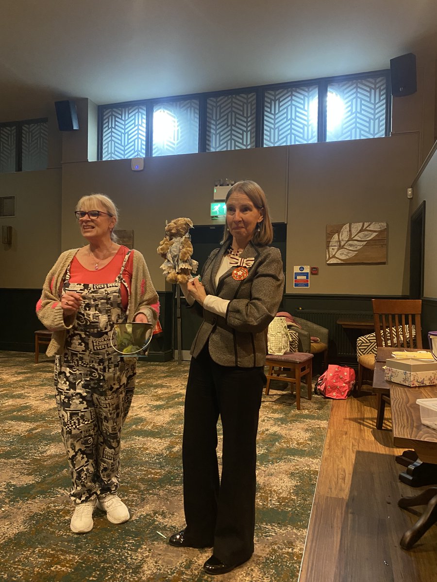 ShropLieutenant tweet media