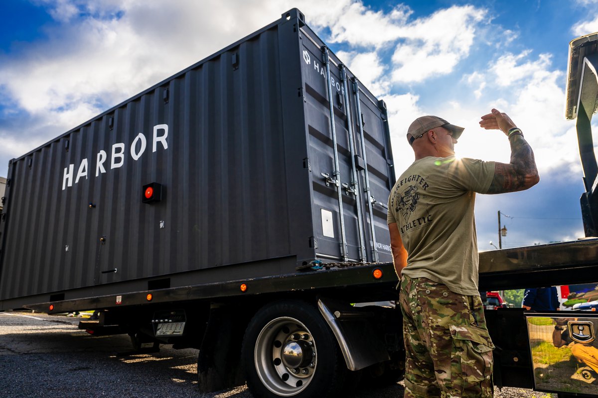 valinortech's tweet photo. Delivered and deployed ✔️

Built to support onsite treatment of life-threatening injuries requiring minor surgical intervention, this EMP-protected Harbor unit includes two-way A/V for Telehealth and monitoring.

And we've got more on the assembly line. https://t.co/eSzo11XNoG