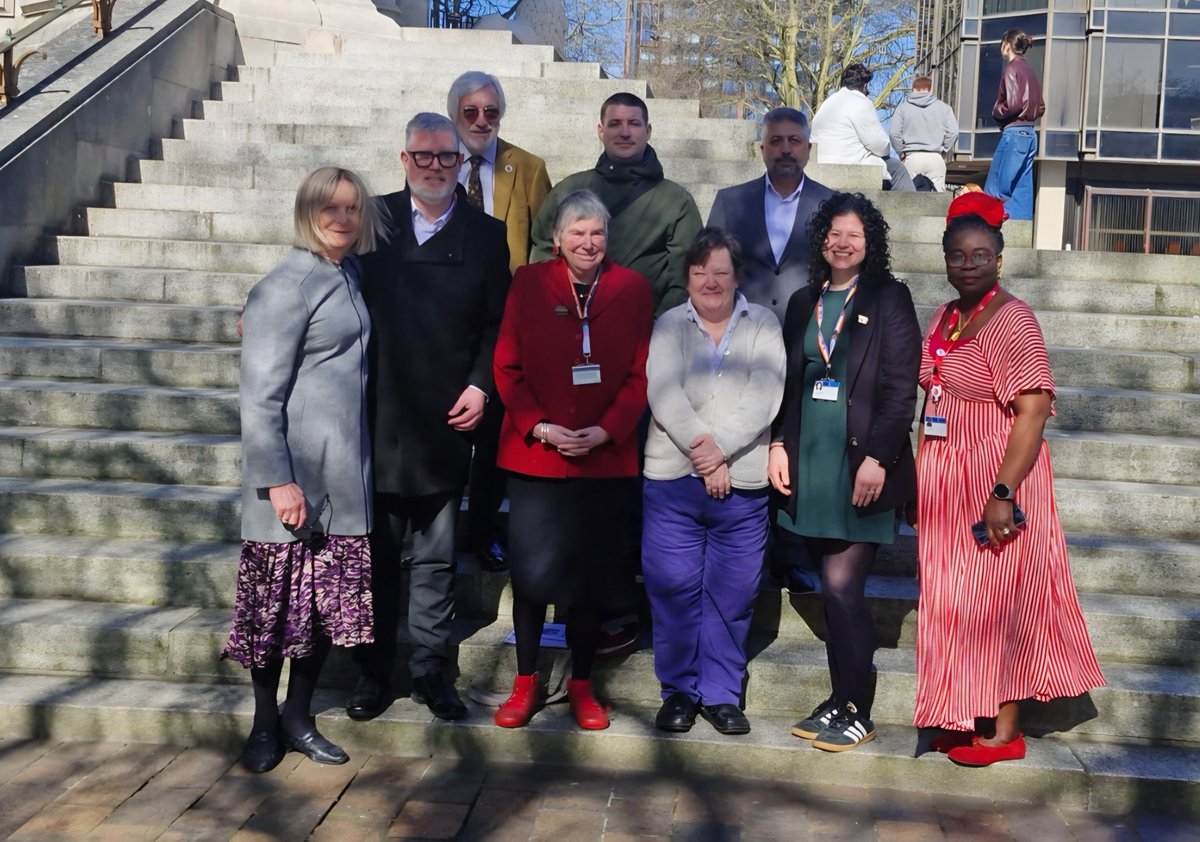 PompeySteph's tweet image. So proud to work with all the @PompeyLabour councillors earlier today, giving a deputation in support of Portsmouth remaining a City of Sanctuary.

This was my 4th deputation in the council chamber, the others supporting Women's Health Hubs and the #WASPI women. 

#HumanRights