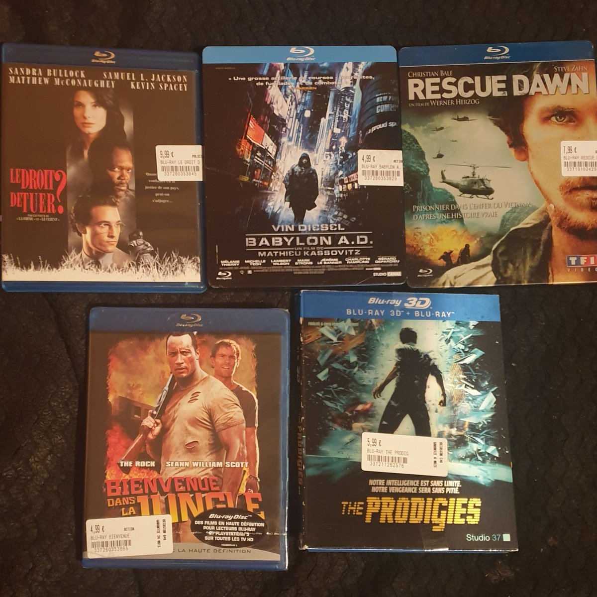 FoufouHong's tweet photo. J'ai Looté avec plaisir 
Le droit de tuer c'était obligé 
Babylon A.D c'est pour le fun
Rescue Dawn à découvrir 
Bienvenue dans la jungle c'est un film du Rock que j'aime bien
Prodigies c'est l'adaptation d'un roman que j'ai lu il y a longtemps 
#Bluray 
#Supportphysique https://t.co/TD8yndQB7n